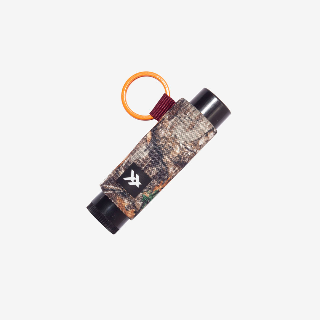 Chapstick Holder Keychain - Realtree Edge - Thread¨