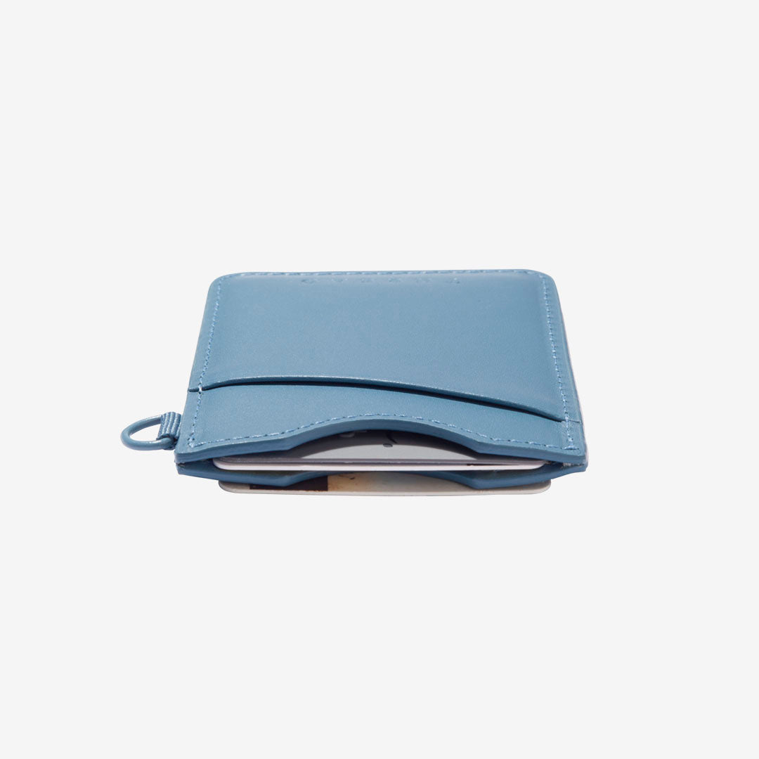 Vertical Leather Wallet - Surf Blue - Thread¨