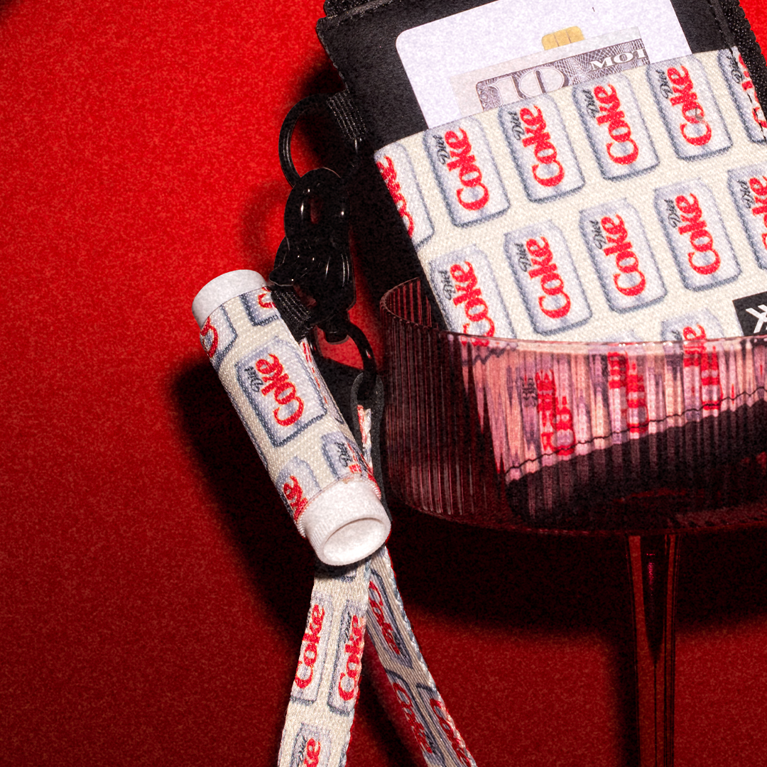 Chapstick Holder Keychain - Diet Coke Cans - Thread¨