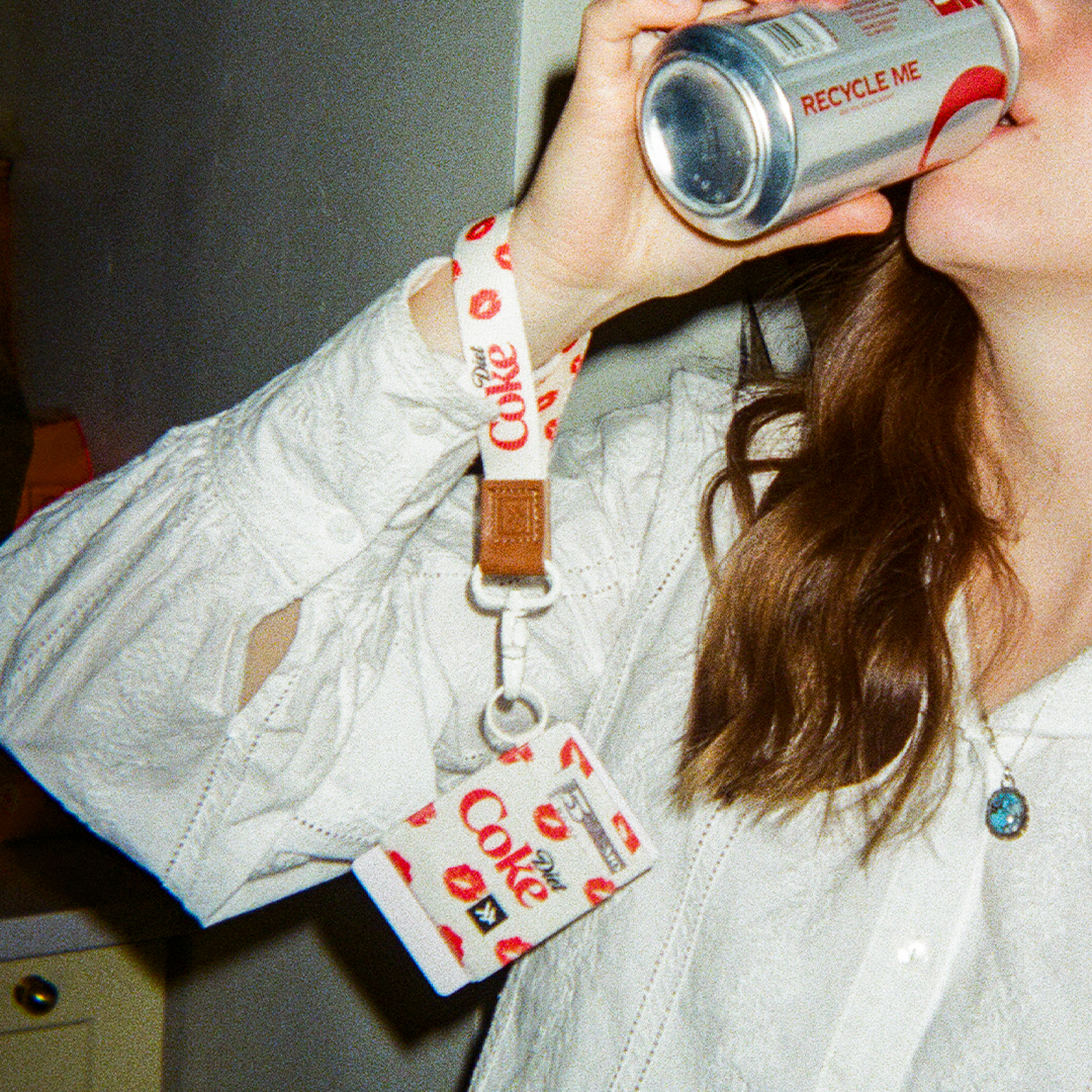 Elastic Wallet - Diet Coke Kiss - Thread¨