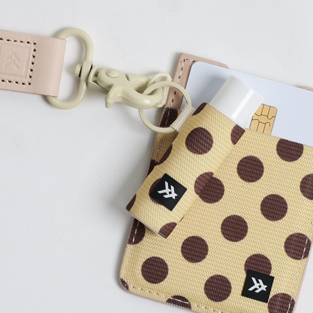Chapstick Holder Keychain - Phoebe - Thread¨