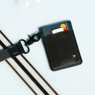 Vertical Leather Wallet - Black - Thread®